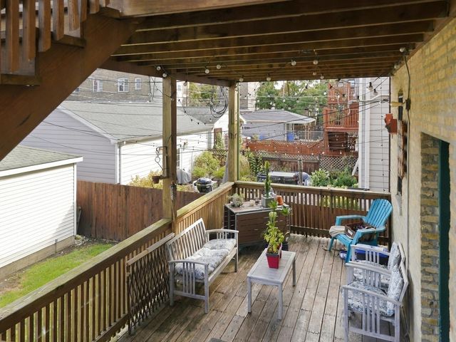 3244 W Potomac Avenue, Chicago, IL 60651
