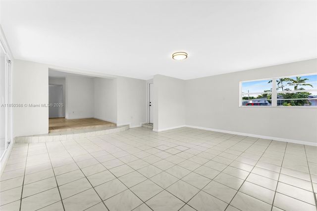 20815 Condado Rd, Cutler Bay, FL 33189