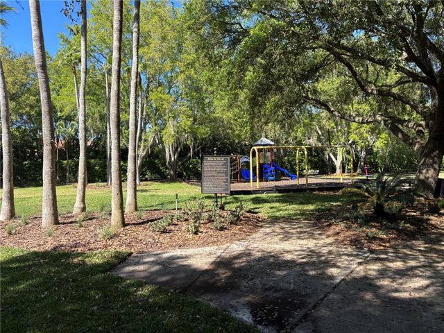 1310 OXBRIDGE DRIVE, Lutz, FL 33549