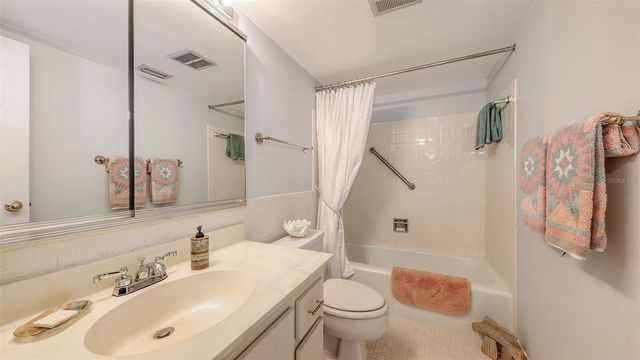 9393 MIDNIGHT PASS ROAD P4, Sarasota, FL 34242