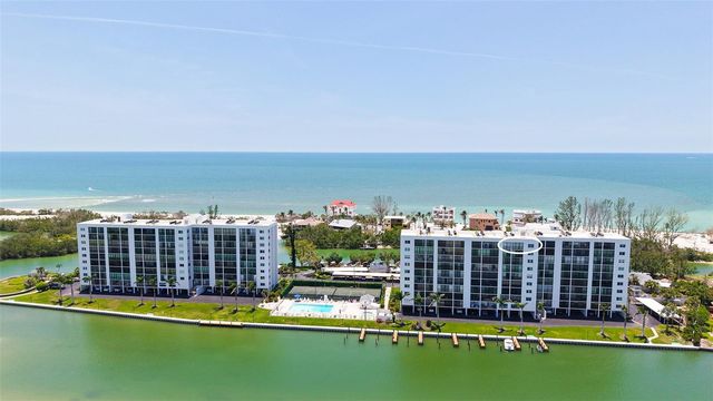 9393 MIDNIGHT PASS ROAD P4, Sarasota, FL 34242