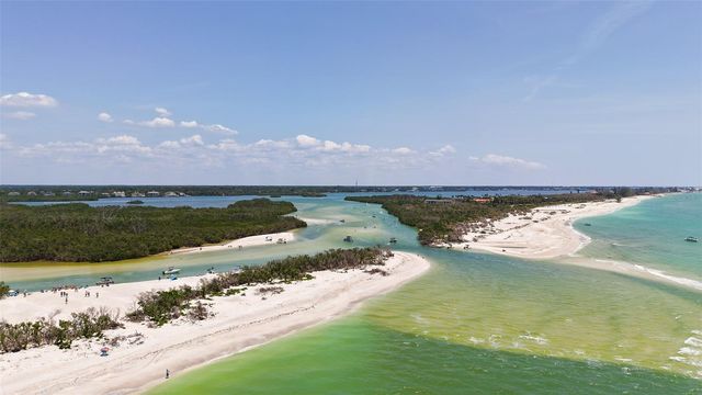 9393 MIDNIGHT PASS ROAD P4, Sarasota, FL 34242