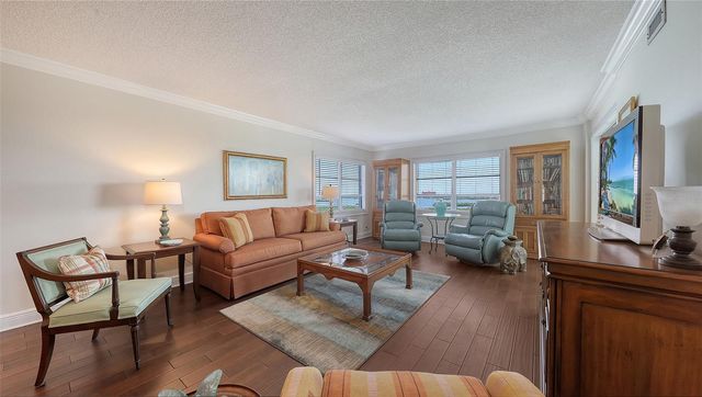 9393 MIDNIGHT PASS ROAD P4, Sarasota, FL 34242