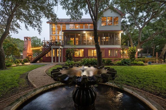 4102 Fm 1862, Blessing, TX 77419