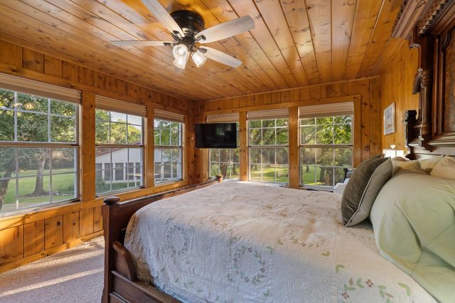 4102 Fm 1862, Blessing, TX 77419