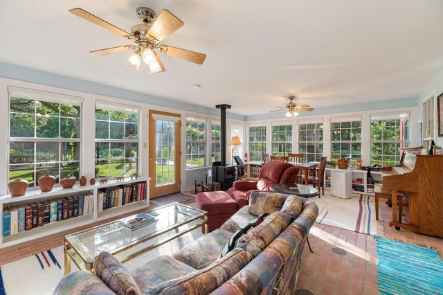 4102 Fm 1862, Blessing, TX 77419