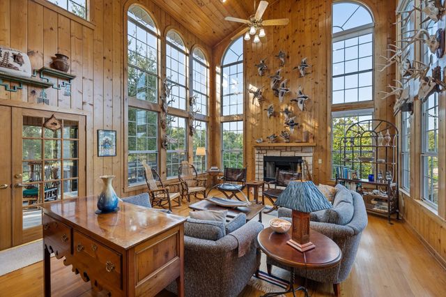 4102 Fm 1862, Blessing, TX 77419