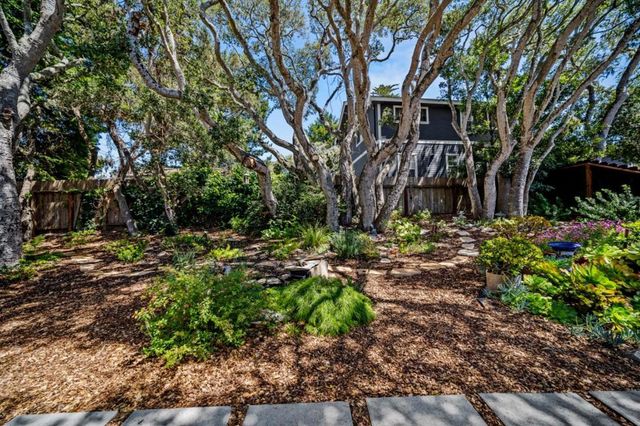 1328 Shafter, Pacific Grove, CA 93950