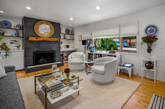 1328 Shafter, Pacific Grove, CA 93950