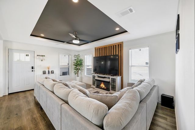 2120 Bowie St, Midland, TX 79705