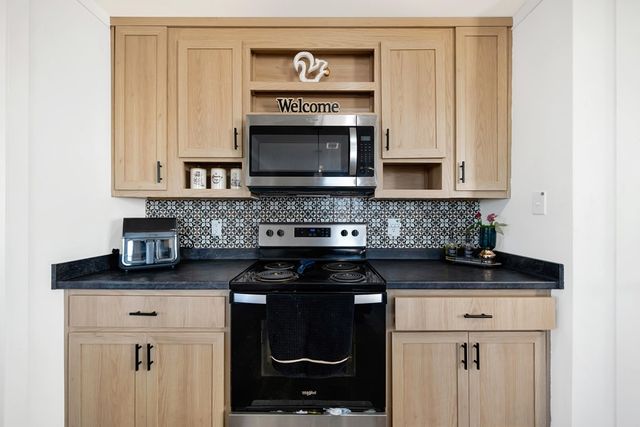 2120 Bowie St, Midland, TX 79705