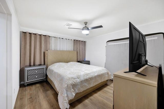 2120 Bowie St, Midland, TX 79705