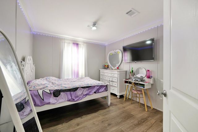 2120 Bowie St, Midland, TX 79705