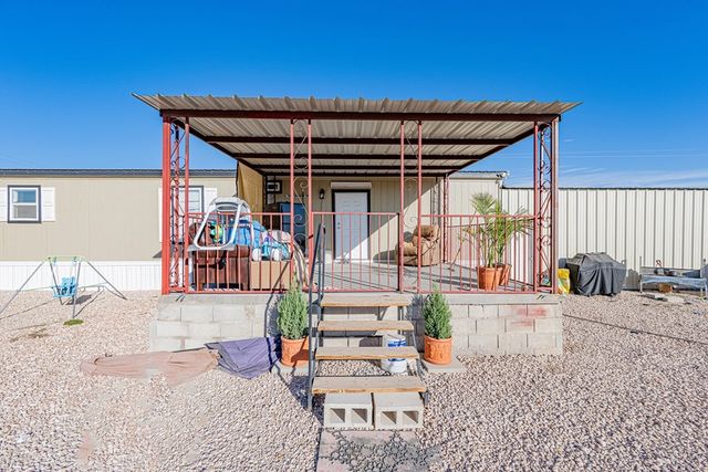 2120 Bowie St, Midland, TX 79705