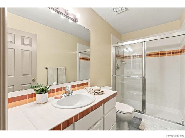 818 S Terry Street 101, Longmont, CO 80501