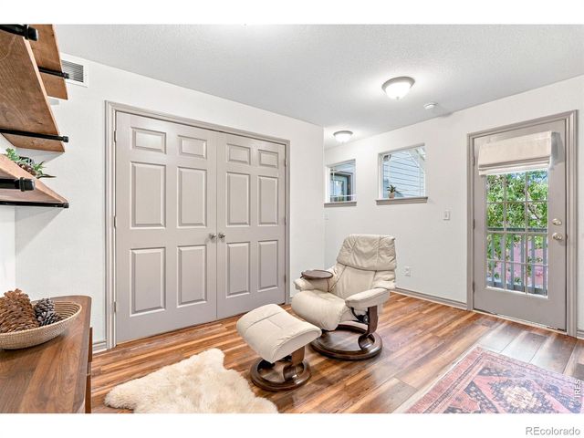 818 S Terry Street 101, Longmont, CO 80501