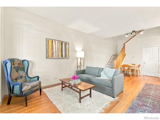 818 S Terry Street 101, Longmont, CO 80501