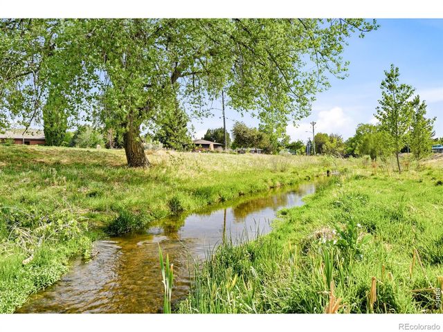 818 S Terry Street 101, Longmont, CO 80501