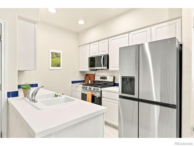 818 S Terry Street 101, Longmont, CO 80501