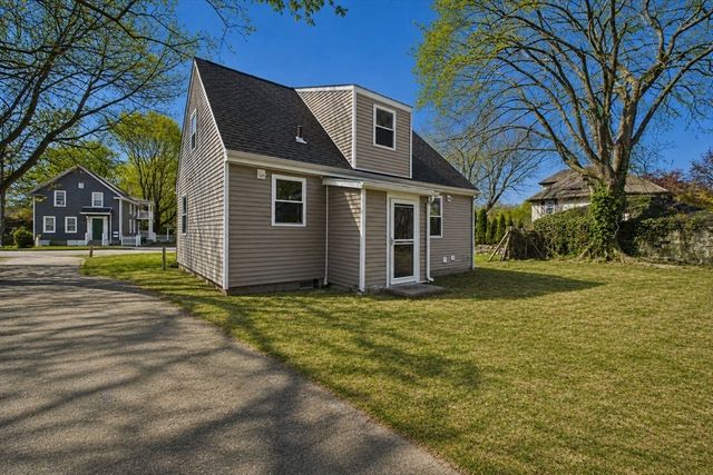 121 Durfee St, New Bedford, MA 02740