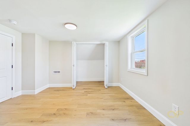121 Durfee St, New Bedford, MA 02740