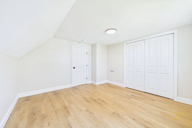 121 Durfee St, New Bedford, MA 02740