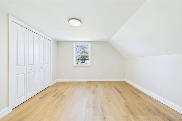 121 Durfee St, New Bedford, MA 02740