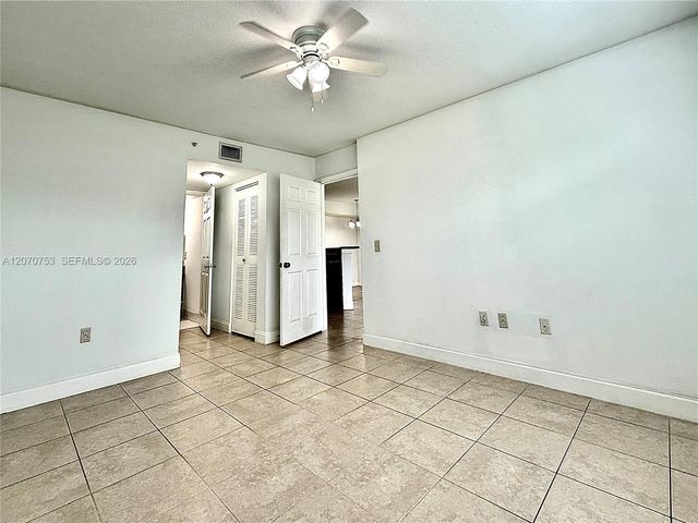 4171 San Marino Boulevard 102, West Palm Beach, FL 33409