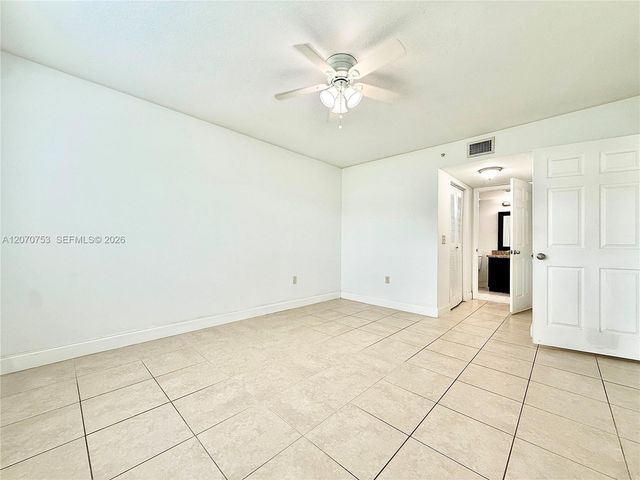 4171 San Marino Boulevard 102, West Palm Beach, FL 33409