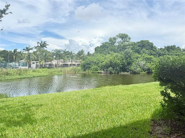 4171 San Marino Boulevard 102, West Palm Beach, FL 33409