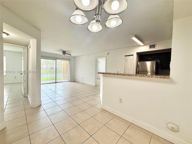 4171 San Marino Boulevard 102, West Palm Beach, FL 33409