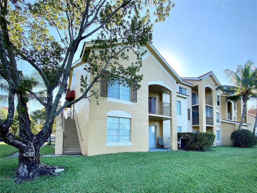 4171 San Marino Boulevard 102, West Palm Beach, FL 33409