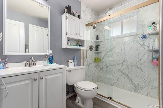 1977 S Oakland Way, Aurora, CO 80014