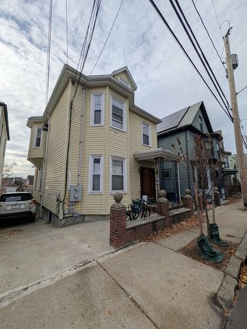 40 Columbus Avenue 1, Somerville, MA 02143