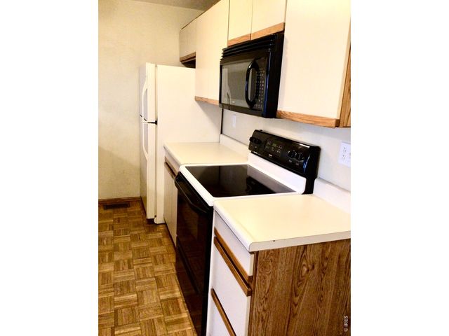 283 S Taft Ct, Louisville, CO 80027