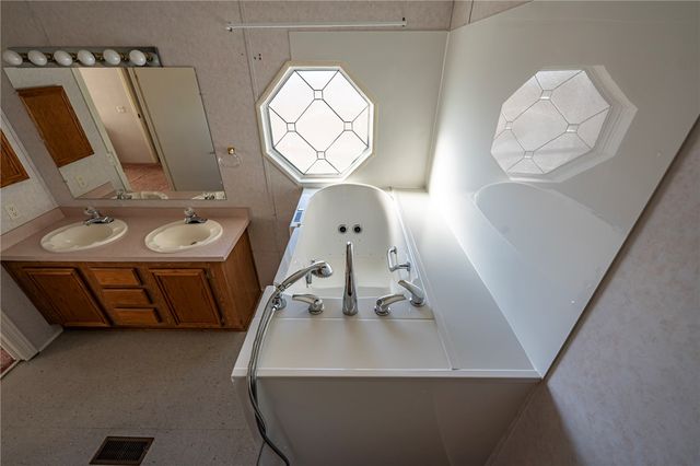 1125 E Aralia Dr, Kingman, AZ 86409