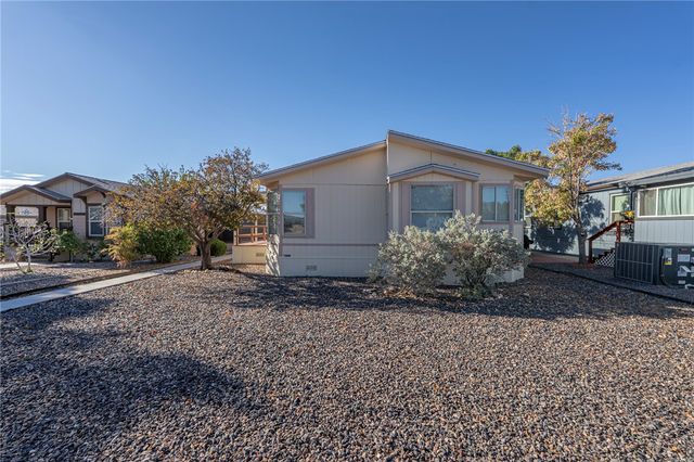 1125 E Aralia Dr, Kingman, AZ 86409