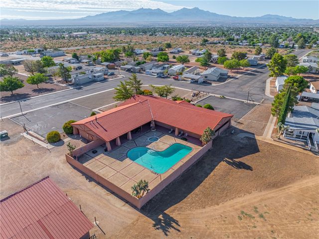 1125 E Aralia Dr, Kingman, AZ 86409