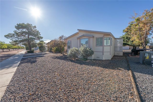 1125 E Aralia Dr, Kingman, AZ 86409