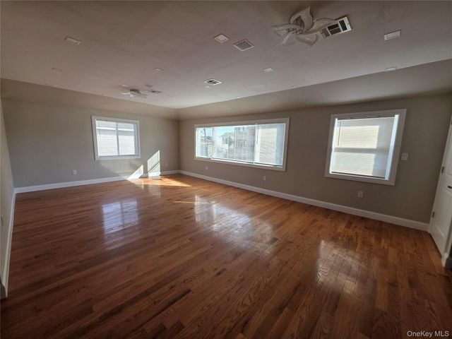 1720 New Haven Avenue, Far Rockaway, NY 11691