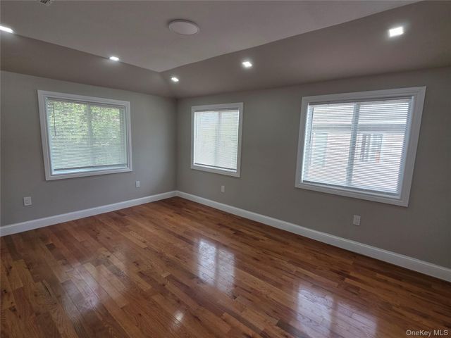 1720 New Haven Avenue, Far Rockaway, NY 11691