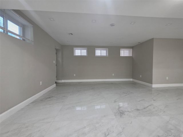 1720 New Haven Avenue, Far Rockaway, NY 11691