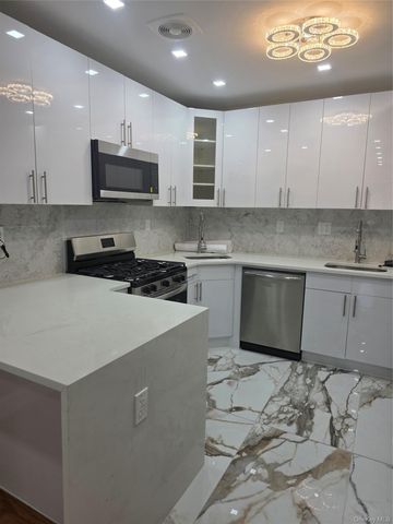 1720 New Haven Avenue, Far Rockaway, NY 11691