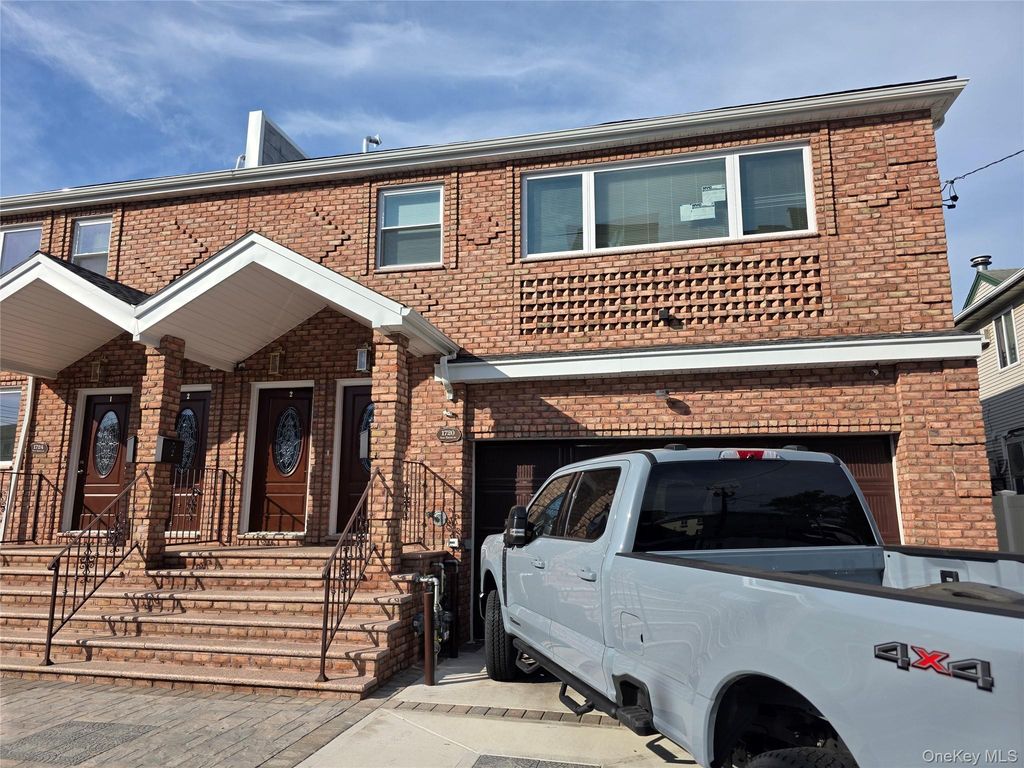 1720 New Haven Avenue, Far Rockaway, NY 11691