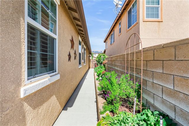 31831 Ridge Berry, Winchester, CA 92596