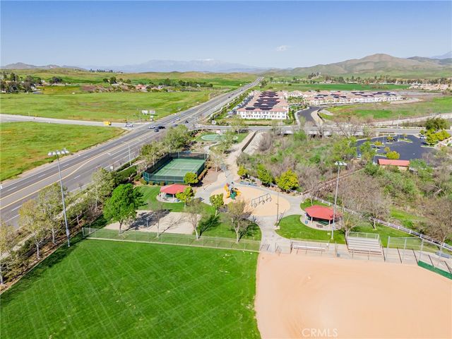 31831 Ridge Berry, Winchester, CA 92596