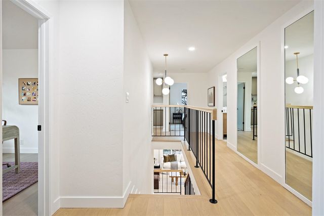 125 Larkwood Cir, Danville, CA 94526