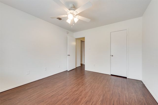 516 Roberts Drive, Saginaw, TX 76179