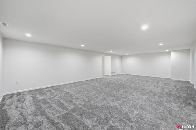 711 Terrace View Drive, Lincoln, NE 68372