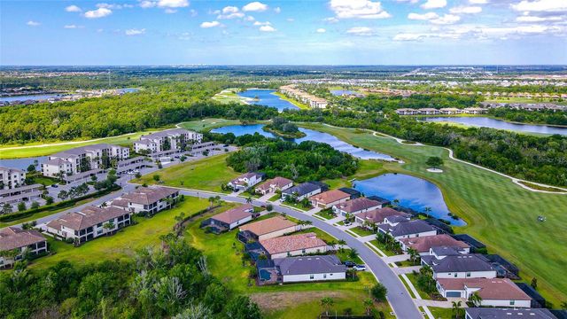 18008 GAWTHROP DRIVE 101, Lakewood Ranch, FL 34211